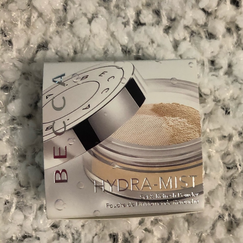 Becca Cosmetics Hydra-Mist Set & Refresh powder!!
